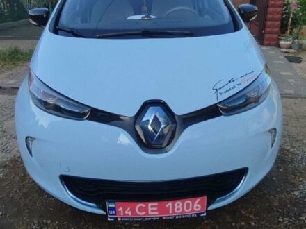 Синий Рено Зое, объемом двигателя 0 л и пробегом 96 тыс. км за 7000 $, фото 1 на Automoto.ua