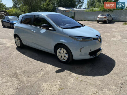 Синий Рено Зое, объемом двигателя 0 л и пробегом 98 тыс. км за 6000 $, фото 1 на Automoto.ua