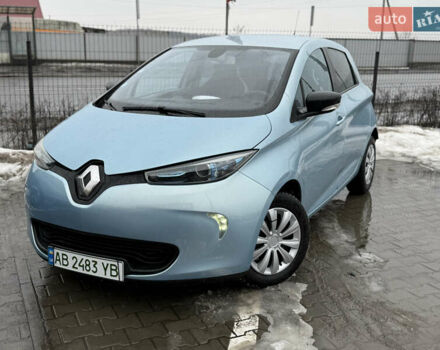 Синий Рено Зое, объемом двигателя 0 л и пробегом 130 тыс. км за 6700 $, фото 1 на Automoto.ua