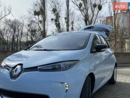 Рено Зое 2015 у Бердичеве на Automoto.ua Синій Рено Зое, об'ємом двигуна 0 л та пробігом 118 тис. км за 7000 $, фото 1 на Automoto.ua