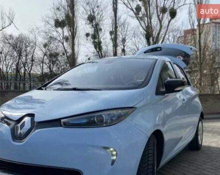 Синий Рено Зое, объемом двигателя 0 л и пробегом 118 тыс. км за 7000 $, фото 1 на Automoto.ua