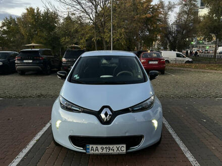 Синий Рено Зое, объемом двигателя 0 л и пробегом 53 тыс. км за 6799 $, фото 1 на Automoto.ua