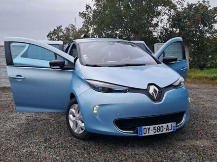 Синий Рено Зое, объемом двигателя 0 л и пробегом 72 тыс. км за 7000 $, фото 1 на Automoto.ua