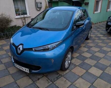 Синий Рено Зое, объемом двигателя 0 л и пробегом 200 тыс. км за 5950 $, фото 1 на Automoto.ua