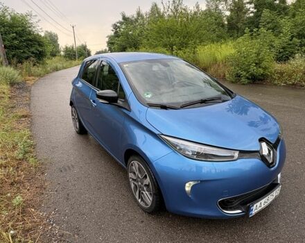 Синий Рено Зое, объемом двигателя 0 л и пробегом 121 тыс. км за 9824 $, фото 1 на Automoto.ua