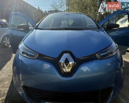 Синий Рено Зое, объемом двигателя 0 л и пробегом 579 тыс. км за 9750 $, фото 1 на Automoto.ua