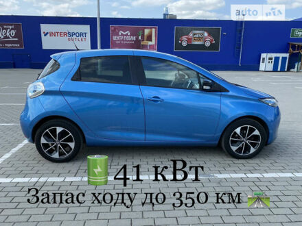 Синий Рено Зое, объемом двигателя 0 л и пробегом 138 тыс. км за 9000 $, фото 1 на Automoto.ua