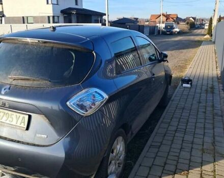 Синий Рено Зое, объемом двигателя 0 л и пробегом 95 тыс. км за 4100 $, фото 1 на Automoto.ua