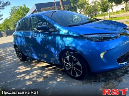 Синий Рено Зое, объемом двигателя 92 л и пробегом 134 тыс. км за 10500 $, фото 1 на Automoto.ua