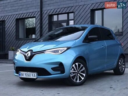 Синий Рено Зое, объемом двигателя 0 л и пробегом 25 тыс. км за 11800 $, фото 1 на Automoto.ua