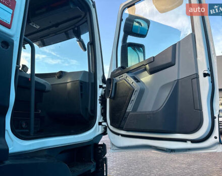 Рено C-Series, объемом двигателя 0 л и пробегом 260 тыс. км за 69000 $, фото 13 на Automoto.ua