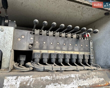 Рено C-Series, объемом двигателя 0 л и пробегом 260 тыс. км за 69000 $, фото 45 на Automoto.ua