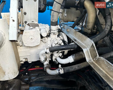 Рено C-Series, объемом двигателя 0 л и пробегом 260 тыс. км за 69000 $, фото 35 на Automoto.ua