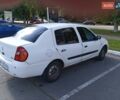 Белый Рено Clio Symbol, объемом двигателя 1.39 л и пробегом 410 тыс. км за 2200 $, фото 3 на Automoto.ua