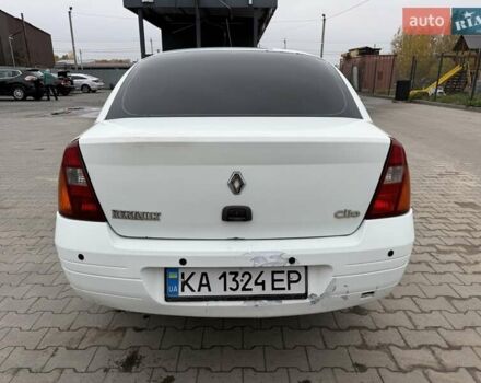 Белый Рено Clio Symbol, объемом двигателя 1.4 л и пробегом 350 тыс. км за 1850 $, фото 3 на Automoto.ua