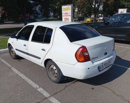Белый Рено Clio Symbol, объемом двигателя 1.4 л и пробегом 410 тыс. км за 2150 $, фото 1 на Automoto.ua