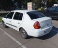 Белый Рено Clio Symbol, объемом двигателя 1.4 л и пробегом 410 тыс. км за 2150 $, фото 1 на Automoto.ua