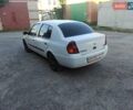 Белый Рено Clio Symbol, объемом двигателя 1.39 л и пробегом 437 тыс. км за 2250 $, фото 14 на Automoto.ua