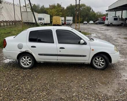 Белый Рено Clio Symbol, объемом двигателя 1.4 л и пробегом 456 тыс. км за 1950 $, фото 3 на Automoto.ua
