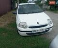 Белый Рено Clio Symbol, объемом двигателя 1.4 л и пробегом 300 тыс. км за 2350 $, фото 7 на Automoto.ua