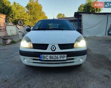 Белый Рено Clio Symbol, объемом двигателя 1.4 л и пробегом 190 тыс. км за 2100 $, фото 9 на Automoto.ua
