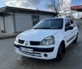 Белый Рено Clio Symbol, объемом двигателя 1.4 л и пробегом 370 тыс. км за 2200 $, фото 1 на Automoto.ua