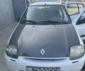 Белый Рено Clio Symbol, объемом двигателя 1.4 л и пробегом 500 тыс. км за 1000 $, фото 1 на Automoto.ua