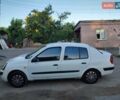 Белый Рено Clio Symbol, объемом двигателя 1.4 л и пробегом 190 тыс. км за 2100 $, фото 5 на Automoto.ua