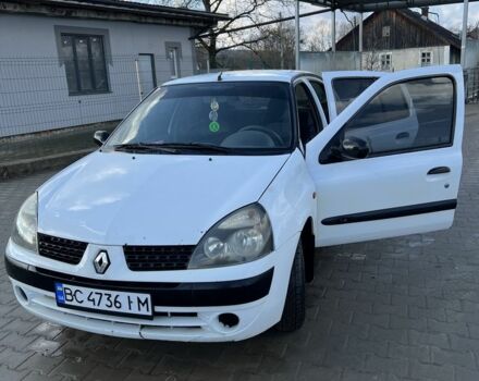 Белый Рено Clio Symbol, объемом двигателя 1.4 л и пробегом 370 тыс. км за 2200 $, фото 3 на Automoto.ua