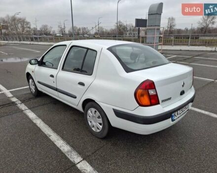 Белый Рено Clio Symbol, объемом двигателя 1.39 л и пробегом 250 тыс. км за 3100 $, фото 7 на Automoto.ua