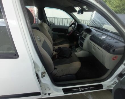 Білий Рено Clio Symbol, об'ємом двигуна 1.4 л та пробігом 400 тис. км за 2650 $, фото 6 на Automoto.ua