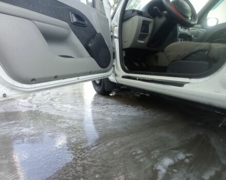 Білий Рено Clio Symbol, об'ємом двигуна 1.4 л та пробігом 400 тис. км за 2650 $, фото 4 на Automoto.ua