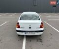 Білий Рено Clio Symbol, об'ємом двигуна 1.4 л та пробігом 209 тис. км за 2650 $, фото 9 на Automoto.ua