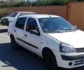 Белый Рено Clio Symbol, объемом двигателя 1.4 л и пробегом 477 тыс. км за 1300 $, фото 1 на Automoto.ua