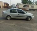 Белый Рено Clio Symbol, объемом двигателя 1.4 л и пробегом 350 тыс. км за 1900 $, фото 10 на Automoto.ua