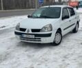 Белый Рено Clio Symbol, объемом двигателя 1.39 л и пробегом 391 тыс. км за 2500 $, фото 1 на Automoto.ua