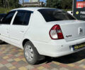 Белый Рено Clio Symbol, объемом двигателя 1.39 л и пробегом 291 тыс. км за 3999 $, фото 4 на Automoto.ua