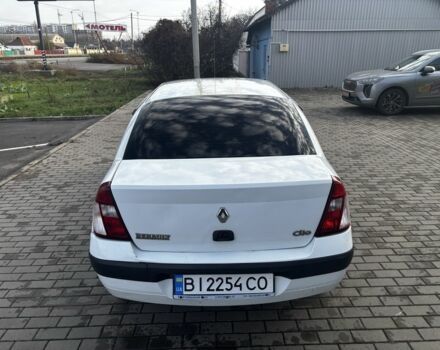 Белый Рено Clio Symbol, объемом двигателя 1.4 л и пробегом 250 тыс. км за 2950 $, фото 7 на Automoto.ua
