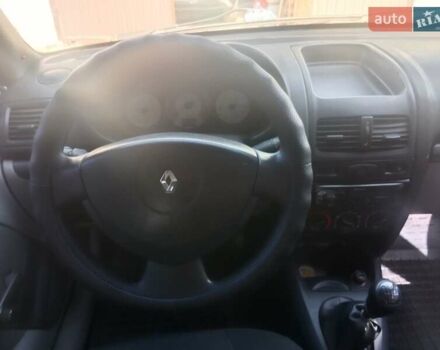 Белый Рено Clio Symbol, объемом двигателя 1.39 л и пробегом 250 тыс. км за 3500 $, фото 1 на Automoto.ua