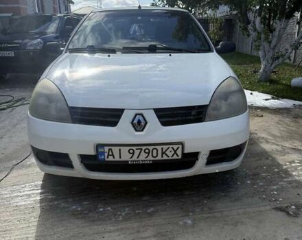 Белый Рено Clio Symbol, объемом двигателя 1.39 л и пробегом 250 тыс. км за 3500 $, фото 4 на Automoto.ua