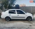 Белый Рено Clio Symbol, объемом двигателя 1.39 л и пробегом 250 тыс. км за 3500 $, фото 8 на Automoto.ua