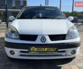 Белый Рено Clio Symbol, объемом двигателя 1.39 л и пробегом 291 тыс. км за 3999 $, фото 1 на Automoto.ua