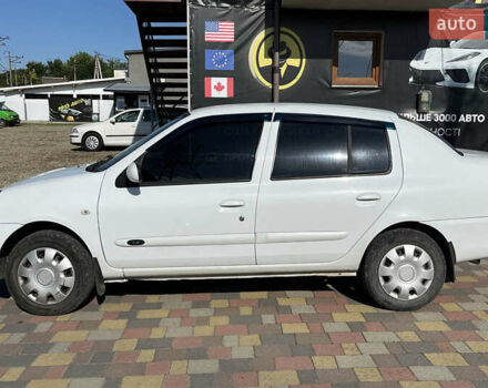 Белый Рено Clio Symbol, объемом двигателя 1.39 л и пробегом 291 тыс. км за 3999 $, фото 3 на Automoto.ua