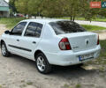 Белый Рено Clio Symbol, объемом двигателя 1.4 л и пробегом 230 тыс. км за 2800 $, фото 1 на Automoto.ua