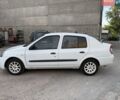 Білий Рено Clio Symbol, об'ємом двигуна 1.4 л та пробігом 244 тис. км за 1500 $, фото 1 на Automoto.ua