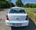Белый Рено Clio Symbol, объемом двигателя 1.4 л и пробегом 220 тыс. км за 3300 $, фото 1 на Automoto.ua