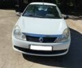 Белый Рено Clio Symbol, объемом двигателя 1.4 л и пробегом 133 тыс. км за 5900 $, фото 5 на Automoto.ua