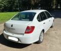 Белый Рено Clio Symbol, объемом двигателя 1.4 л и пробегом 133 тыс. км за 5900 $, фото 4 на Automoto.ua