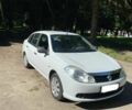 Белый Рено Clio Symbol, объемом двигателя 1.4 л и пробегом 133 тыс. км за 5900 $, фото 2 на Automoto.ua