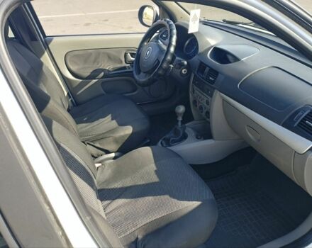 Белый Рено Clio Symbol, объемом двигателя 1.4 л и пробегом 231 тыс. км за 3200 $, фото 3 на Automoto.ua